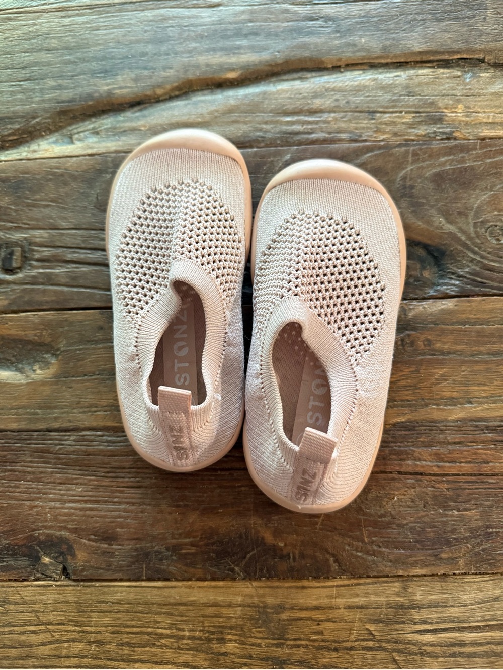 Stonz Slip-On Knit Baby Shoes in Blush Pink